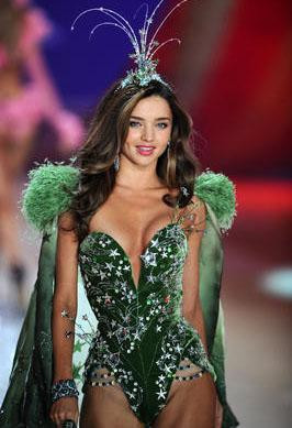 Victoria’s Secret melekleri belli oldu