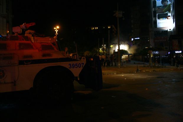 Türkiye Ahmet için ayakta