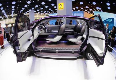Ford ve Renaultun lüks olma yarışı