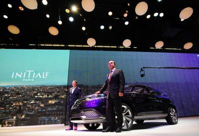 Ford ve Renaultun lüks olma yarışı