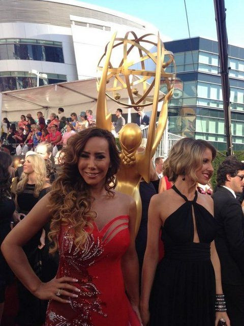 Asena Emmy Ödül Törenine gitti