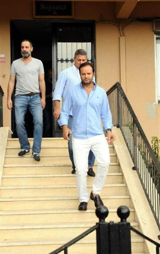 Tuncel Kurtiz için ağladılar !
