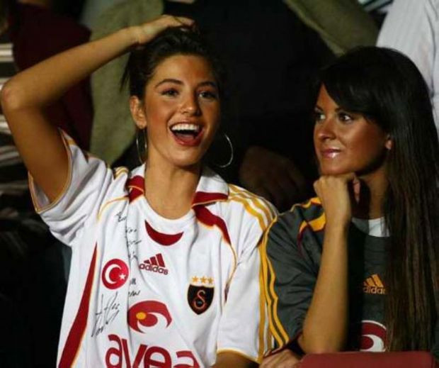 Hangi takımın taraftarı hangi partiye oy veriyor?