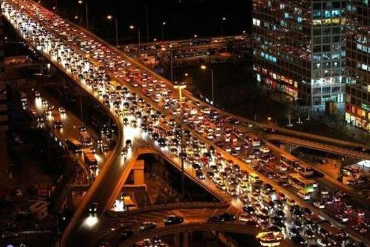 Trafikte dur-kalkın en çok olduğu şehirler