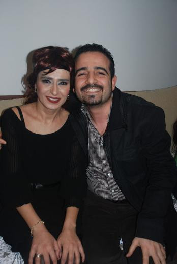 Sarıldı sarıldı dolandırdı