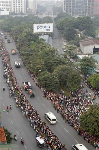 Vietnamda efsane generale görkemli veda