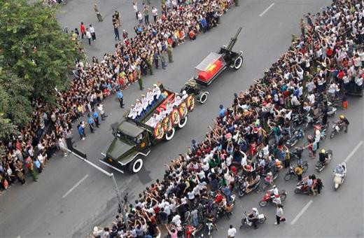 Vietnamda efsane generale görkemli veda