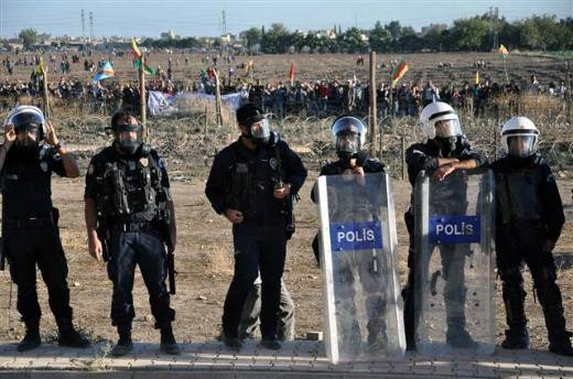 Suriye sınırında polis müdahalesi