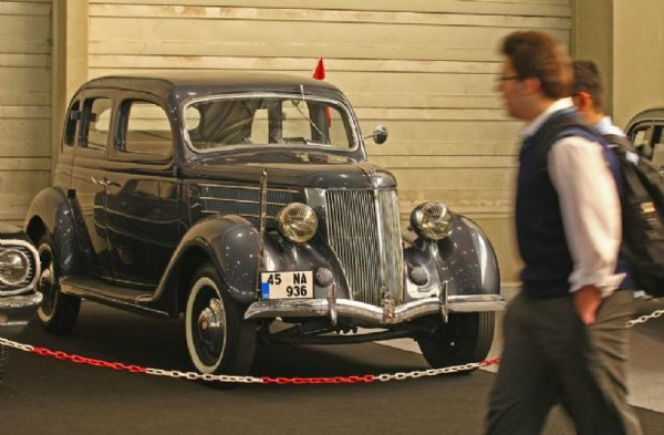 İsmet İnönü´nün makam aracı ilk kez görüntülendi