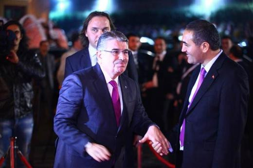 Erdoğan Bayraktar oğlunu evlendirdi