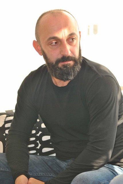 Düşündüğünüz kişi değil!