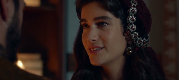 Berrak ağladı seyirci güldü