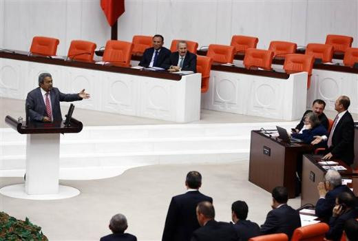 Genel Kurul’da beyinsiz tartışması