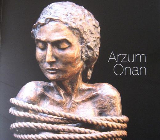 Arzum OnanınDokuz sergisi