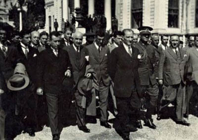 Özel fotoğrafçısının vizöründen Atatürk