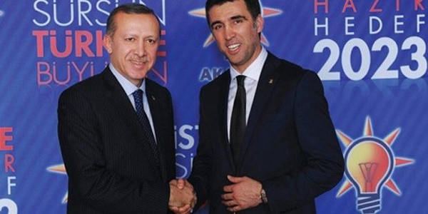 Hakan Şükürün istifası twitter salladı