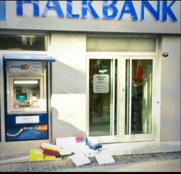 Ayakkabı kutusunu alan koştu!