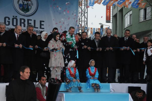 Polisin indirdiği o pankartta ne yazıyordu?