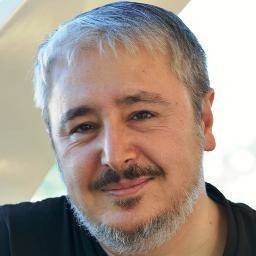 Başbakanın Esenboğada yaptığı konuşmaya twitterdan destek