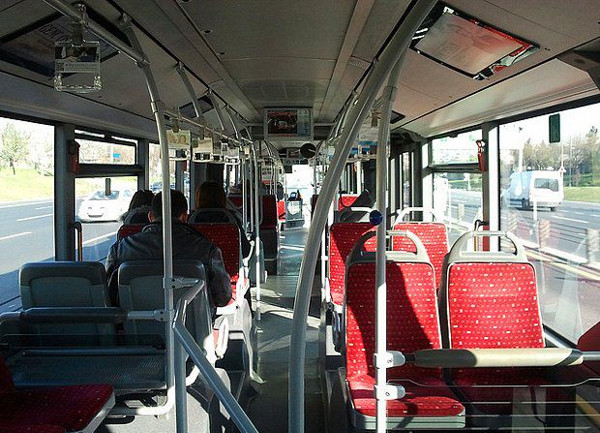 Metrobüse binebilmenin 10 kuralı