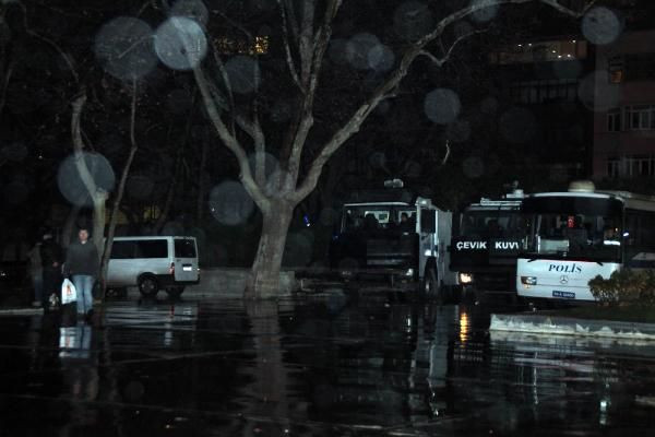 Gezi Parkı kapatıldı