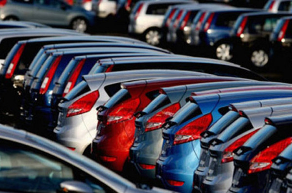 Otomobile büyük zam geliyor!