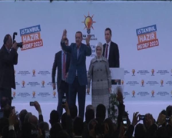 Başbakana Fenerli karşılama