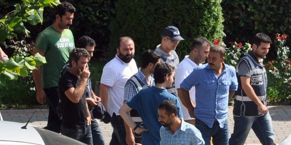 Şifre: Süt ve papatya!