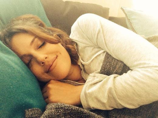 Meryem Uzerliden hayranlarına jest