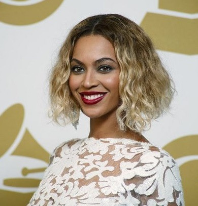 Beyoncenin 10 milyon dolarlık elleri