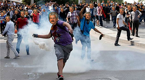 Twitterda Ufuk Uras geyikleri