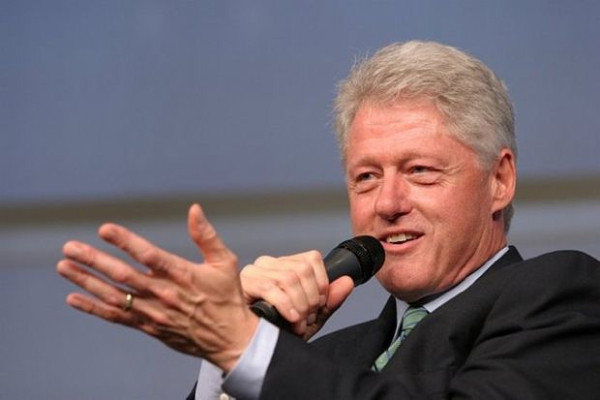 Bill Clintondan bir skandal daha !