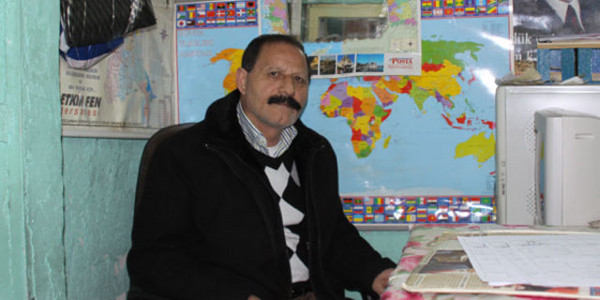 Merdiven altı muhtarlık!