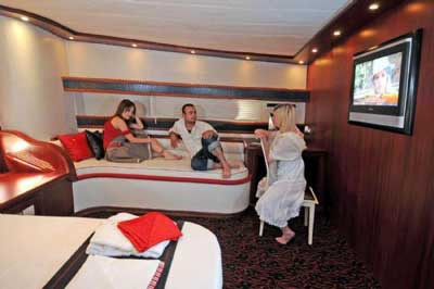 2 milyon Euroluk zevk