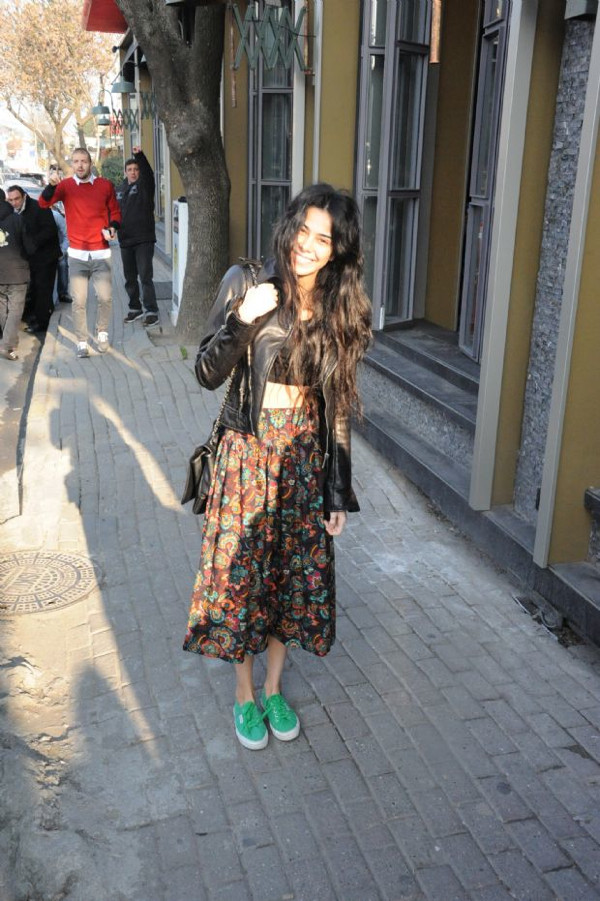 Caner ve Asena Berkayla karşılaşınca...