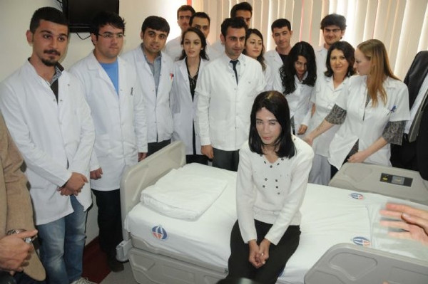 Yüz naklinden daha sağlıklı ve riski yok