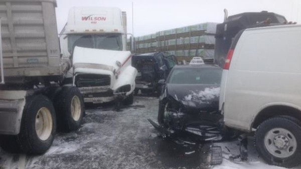 Toronto'da zincirleme kaza