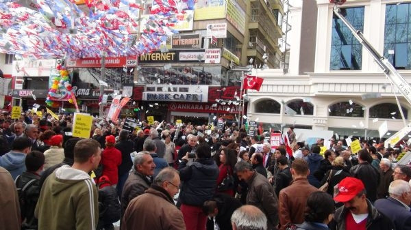 CHP '30 milyon Euro' dağıttı