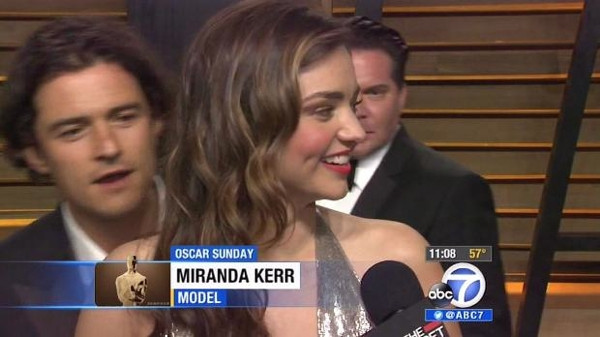 Orlando Bloom, Miranda kerr‘i görünce dayanamadı