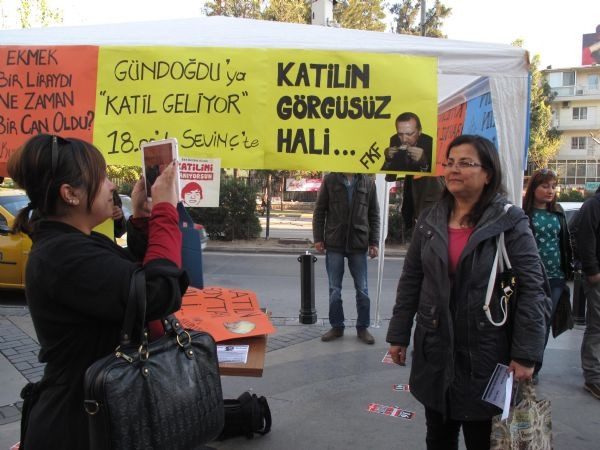 Erdoğan’a miting meydanında protesto