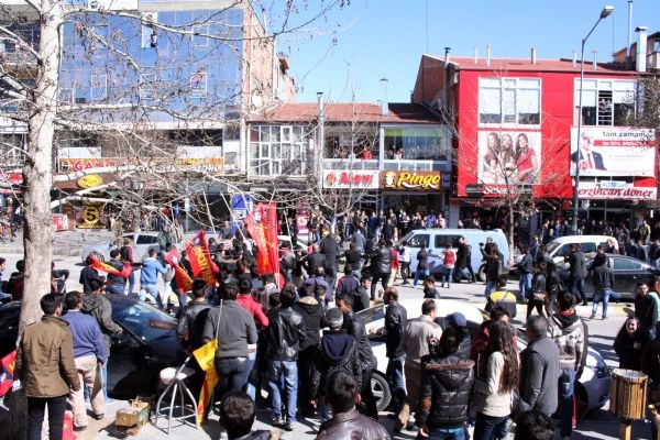 Berkin Elvan protestosunda kavga çıktı