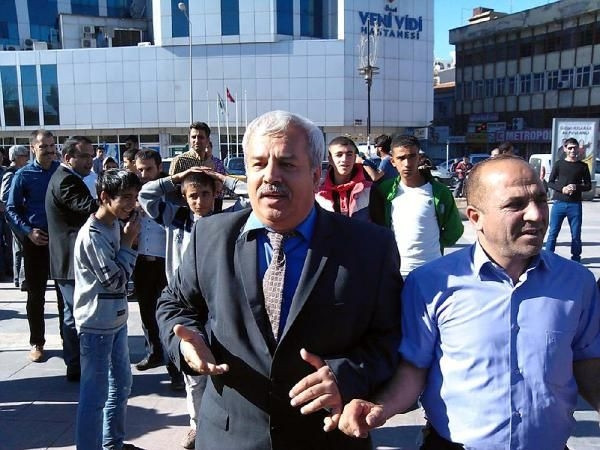 Bu mitinge sadece 25 kişi geldi!