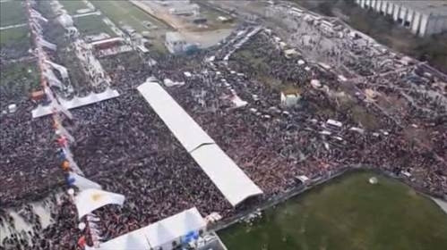 AK Parti Yenikapı mitinginde kaç kişi vardı?