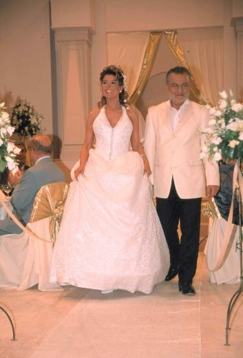 Kenan Işık'a bornozlu sürpriz
