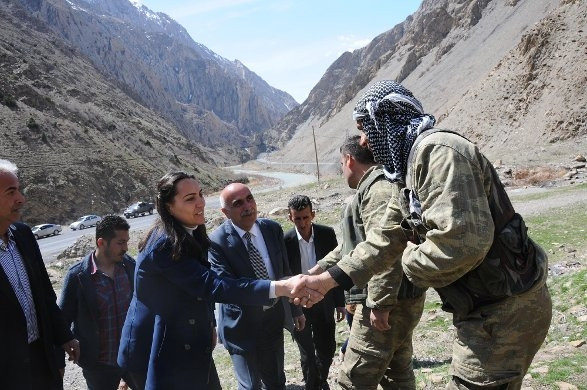 BDP'liler askerden oy istedi
