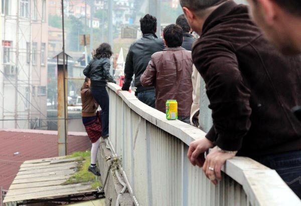 'Annem öldü, babam öldürdü'