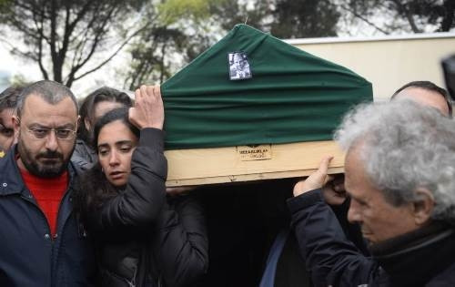 EPA foto muhabiri Ökten son yolculuğuna uğurlandı