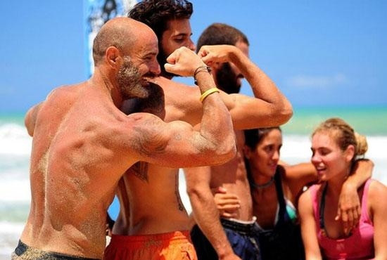 Survivor'a kim veda etti ?