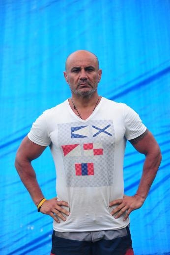 Survivor'a kim veda etti ?