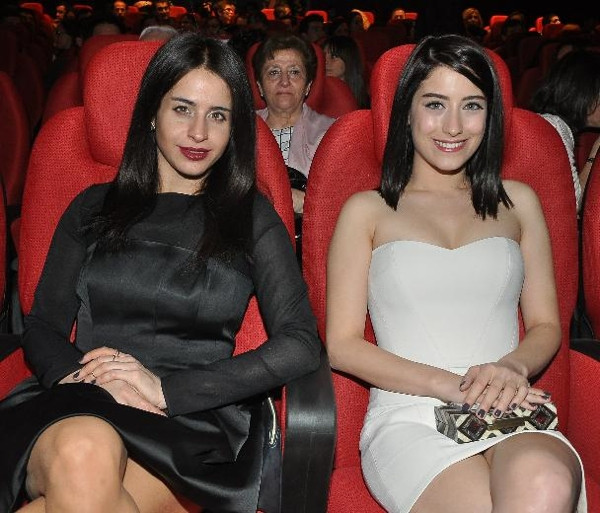 Sevgilisi gelemedi